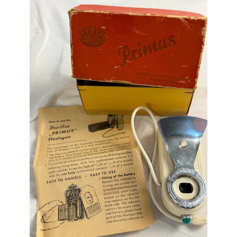 Vintage Duo-Lux Primus Flashgun Made in Germany with Original Box and Manual